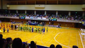 フットサルクラブはシュライカー大阪戦